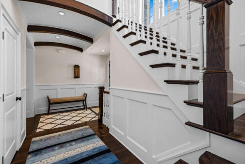 wainscoting-entryway-stairs